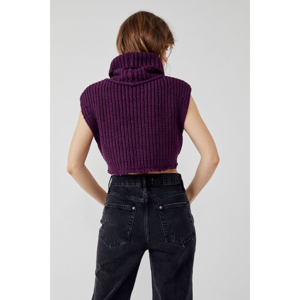 🎉 LAST CHANCE🎉 FREE PEOPLE Honey Bunny Crop / Black Cherry - Picture 3 of 6